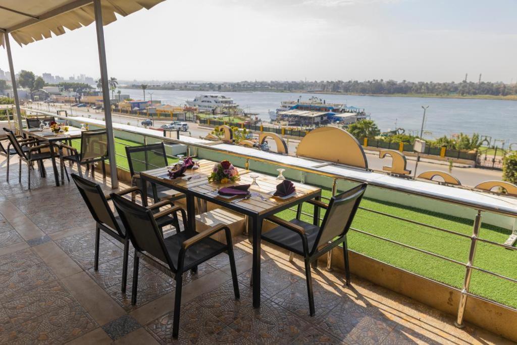 Ultra Loaloa Nile Maadi Hotel Kairo Exterior foto