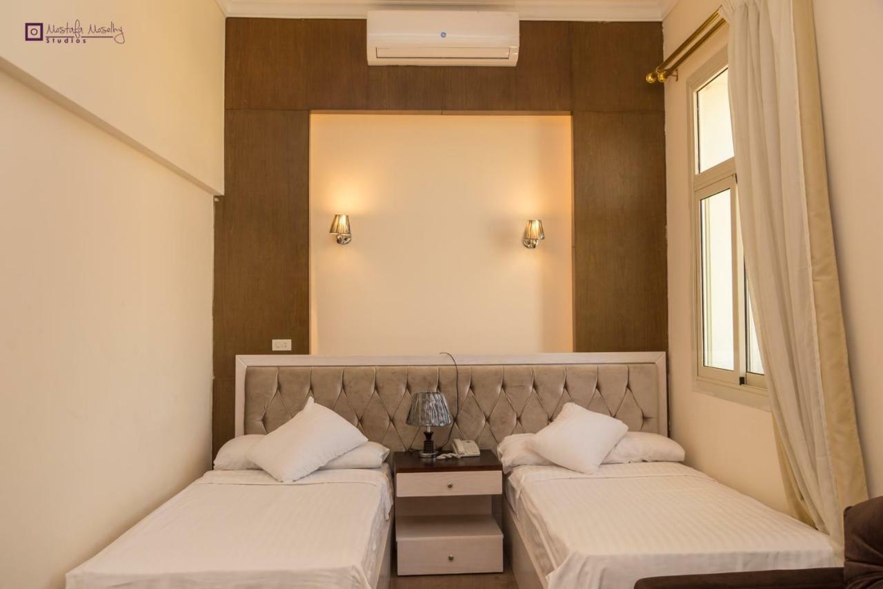 Ultra Loaloa Nile Maadi Hotel Kairo Exterior foto